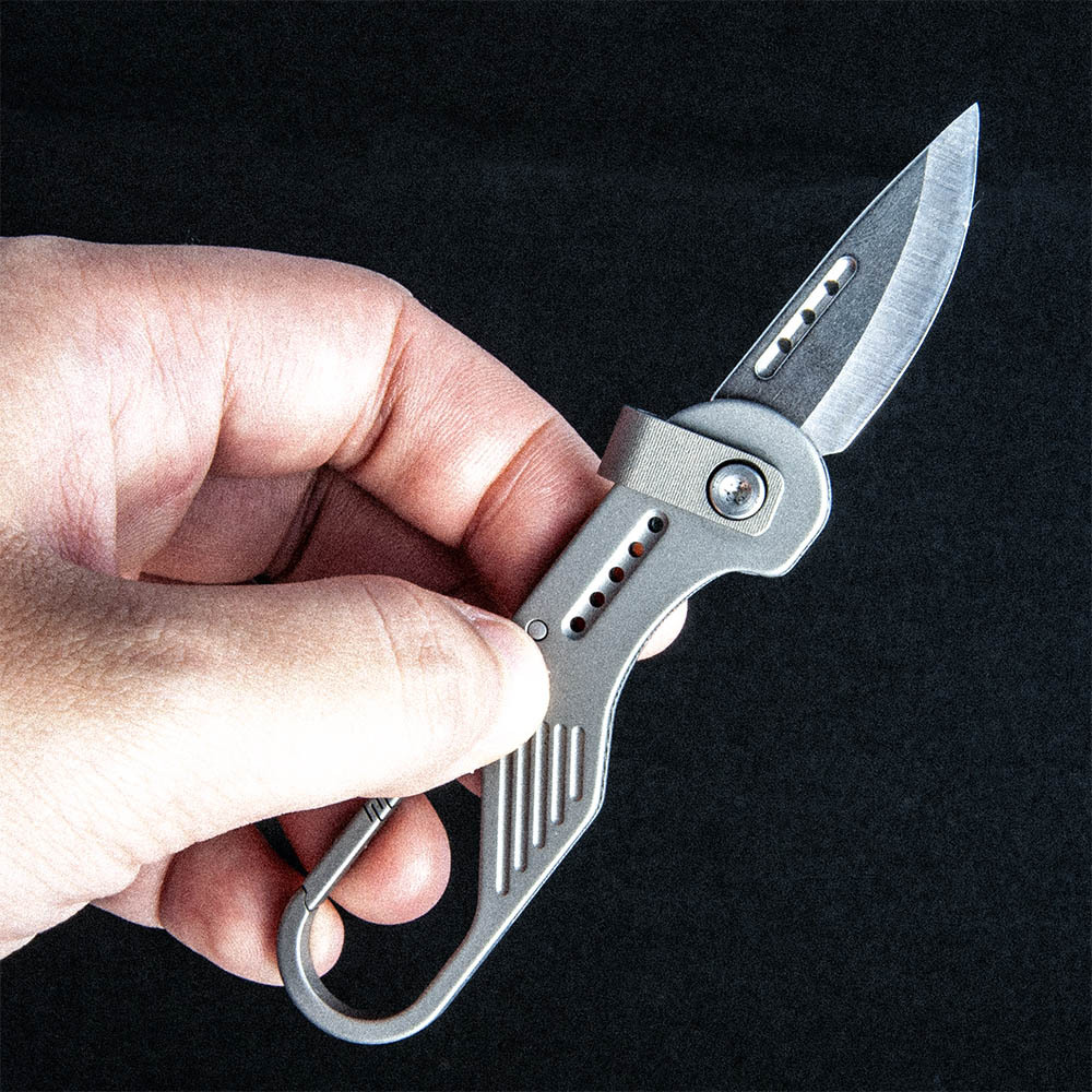Mini coltello pieghevole porta - Edc Carry Essentials recensione e prezzo